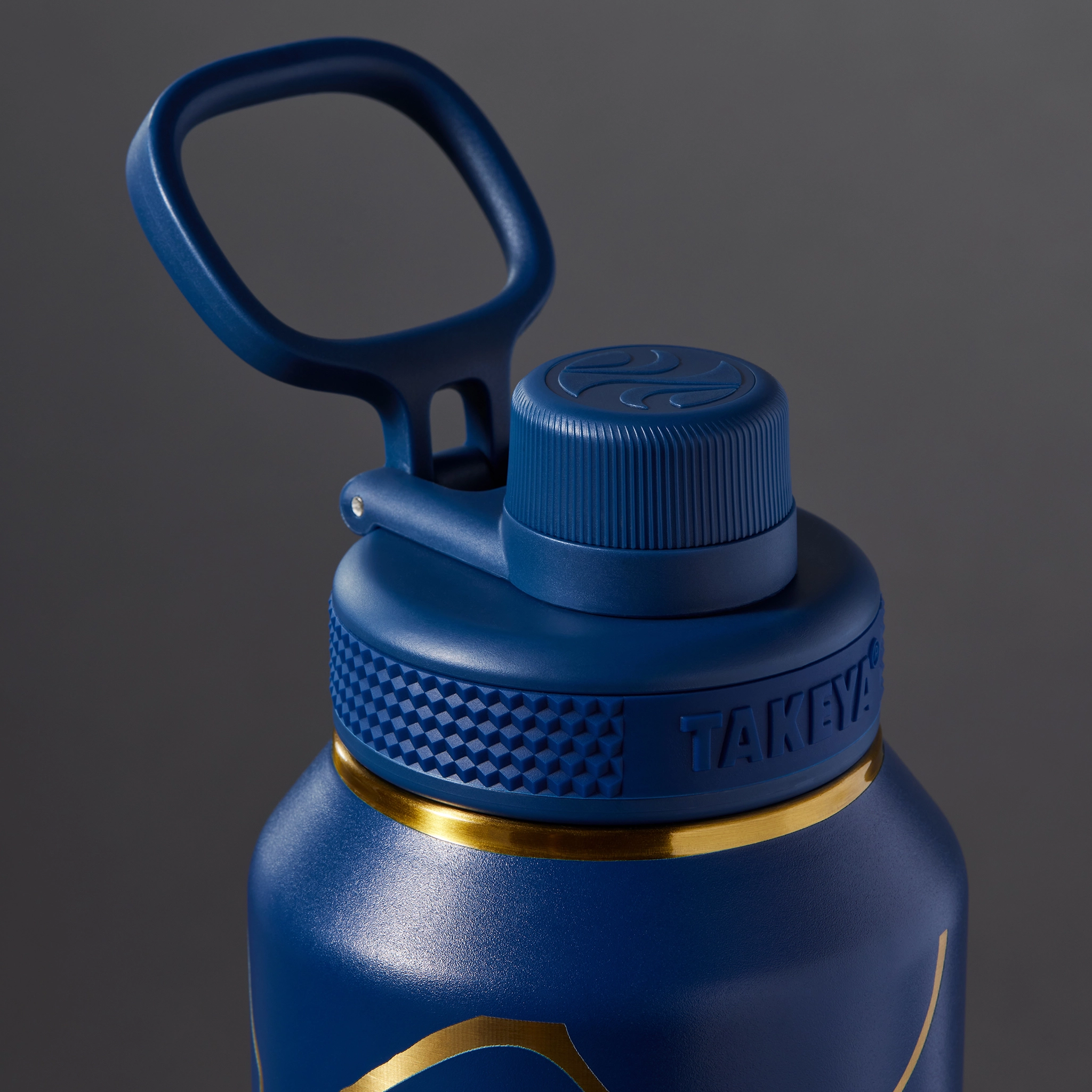 Kintsugi Water Bottle with Spout Lid - Image 4