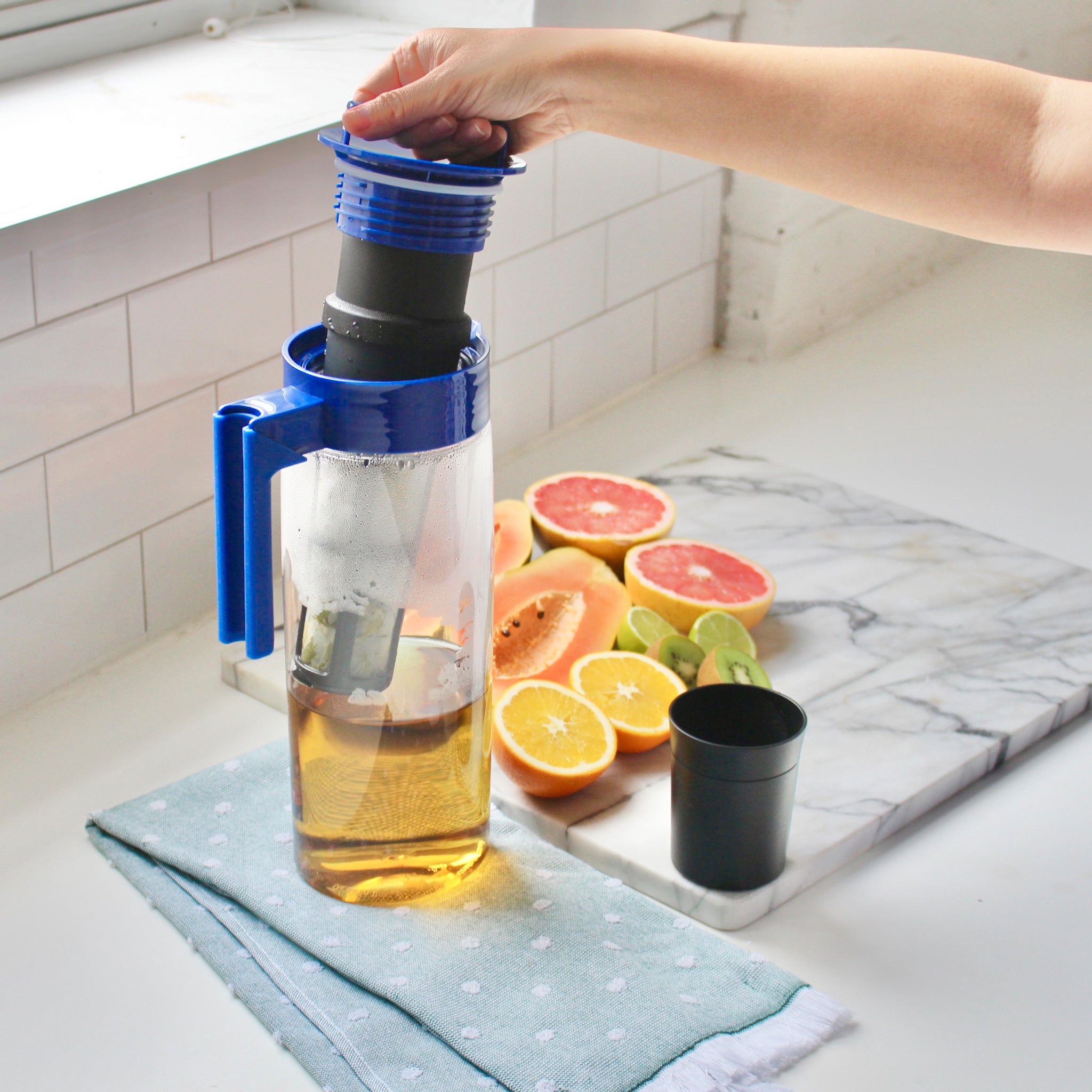 Flash Chill Iced Tea Maker - Image 13